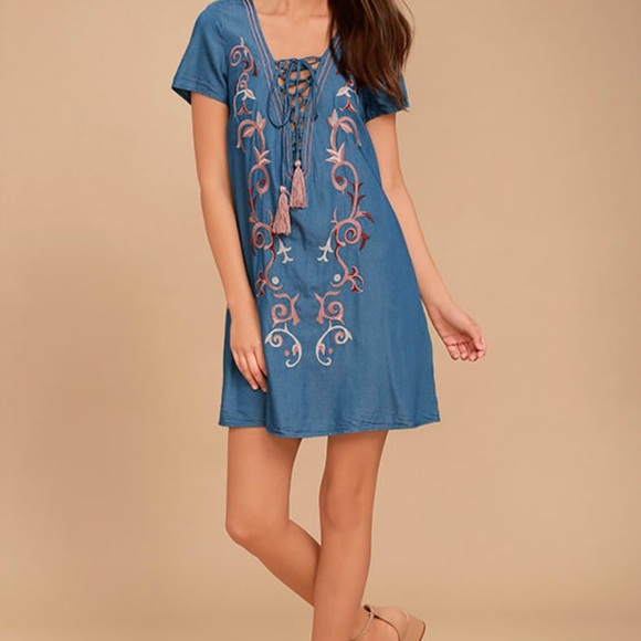 Lulu’s Down in Kokomo Blue Chambray Embroidered Shift Dress- Size Large - Picture 1 of 15